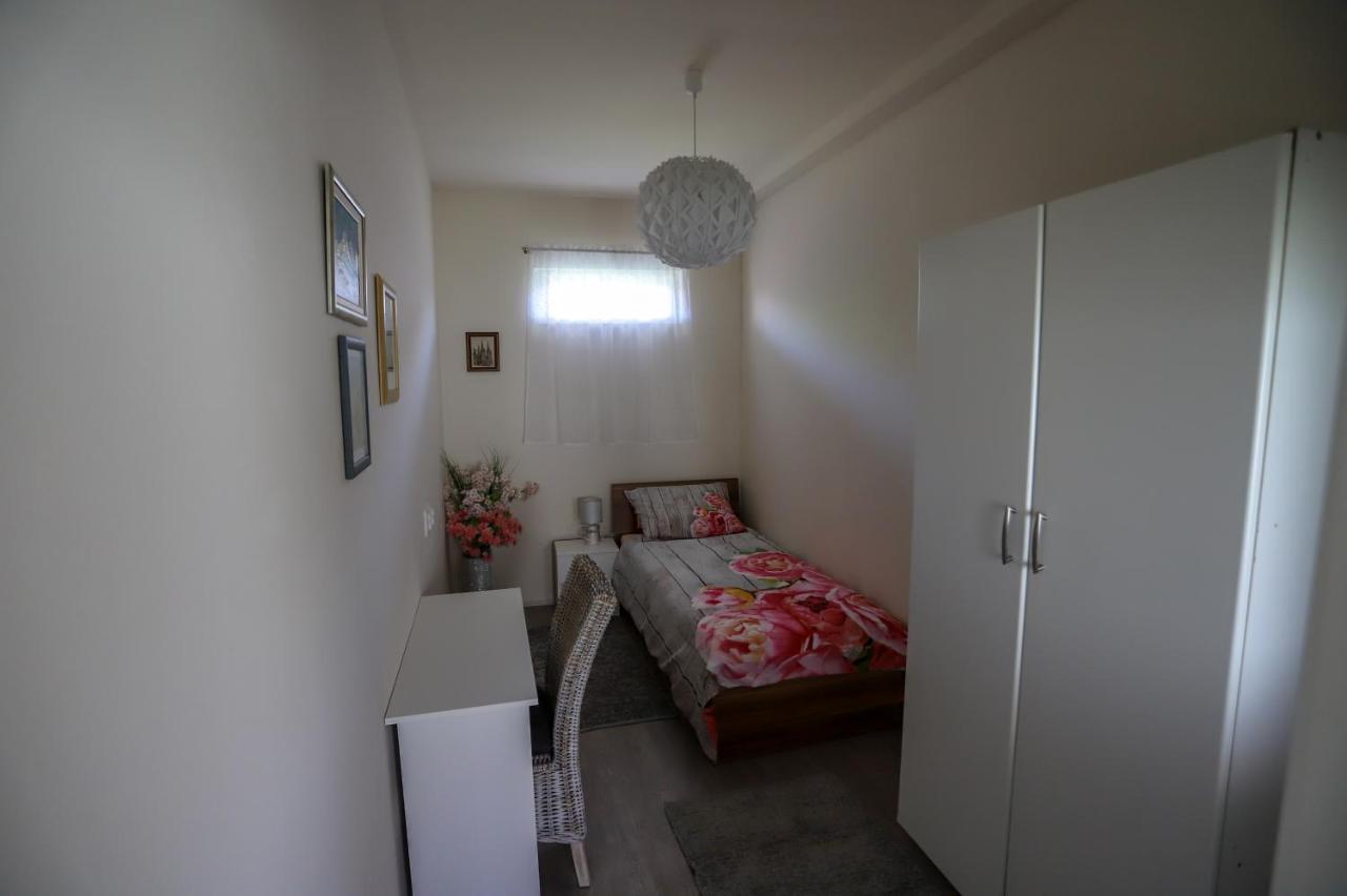 Apartman Veronika Ðakovo Zewnętrze zdjęcie