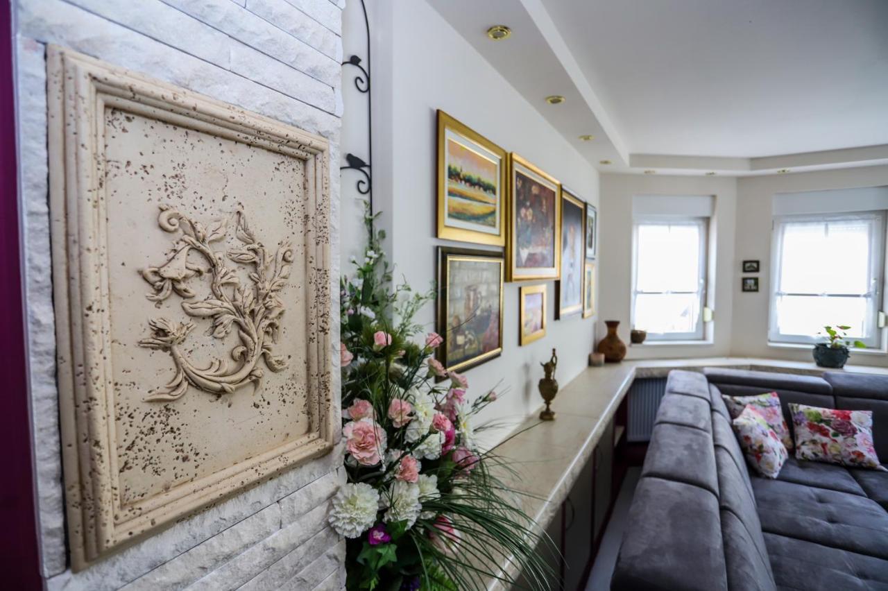 Apartman Veronika Ðakovo Zewnętrze zdjęcie