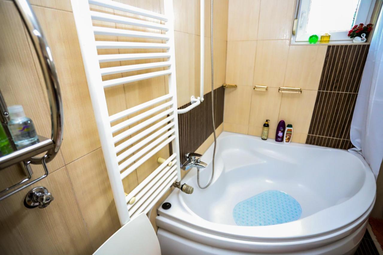 Apartman Veronika Ðakovo Zewnętrze zdjęcie