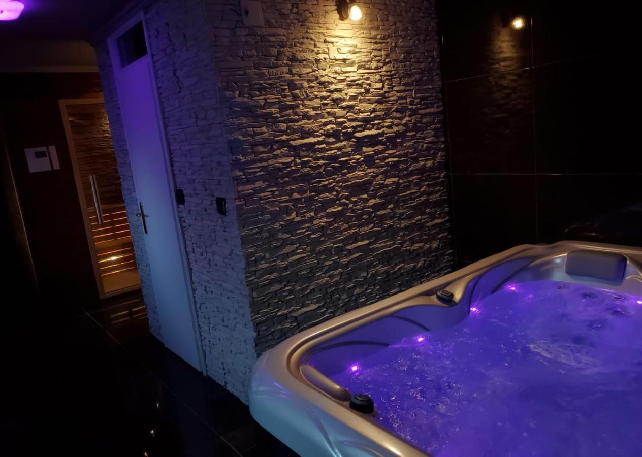 Apartman Veronika Ðakovo Zewnętrze zdjęcie